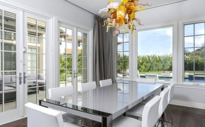 Δείτε το εκπληκτικό σπίτι που διάλεξε η Κέιτ Χολμς με την κόρη της Σούρι! (εικόνες)