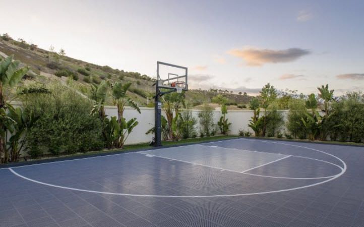 Δείτε το εκπληκτικό σπίτι που διάλεξε η Κέιτ Χολμς με την κόρη της Σούρι! (εικόνες)