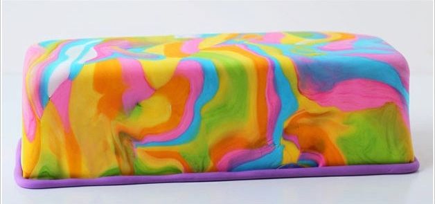 Μπορεί να μην σας γεμίζει το μάτι, αλλά πρόκειται να μετατραπεί σε ένα εκπληκτικό κέικ!