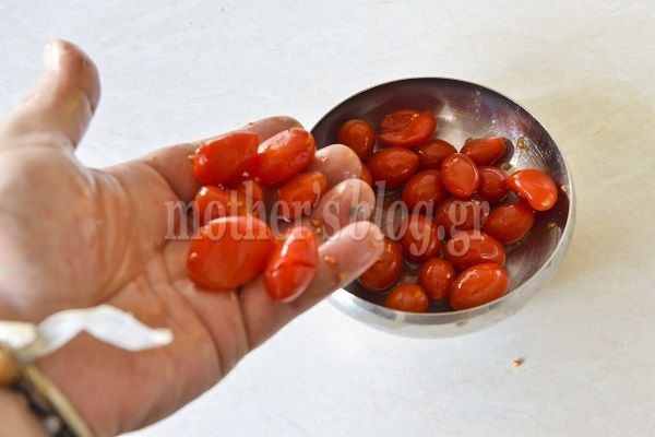 Τυρένιο κέικ με ντοματάκια και θυμάρι, από τον Γιώργο Γεράρδο!