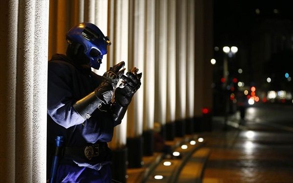 Θα ξετρελαθείτε! Υπερήρωες στην υπηρεσία του νόμου! (φωτογραφίες)