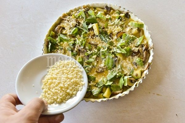 Τάρτα σφολιάτας με κολοκυθάκια, μανιτάρια και παρμεζάνα, από τον Γιώργο Γεράρδο!