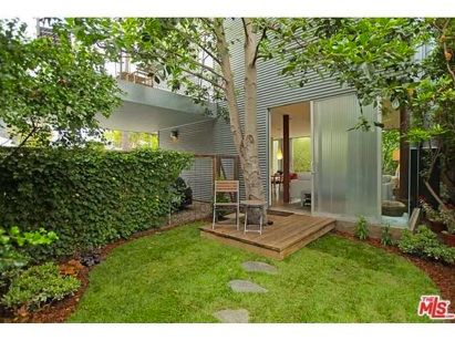 Ρίξτε μια ματιά στο νέο σπίτι του τηλεοπτικού γιατρού, Πάτρικ Ντέμπσι!