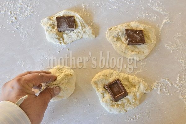 Λαχταριστό ψωμάκι με σοκολάτα και τυρί κρέμα από τον Γιώργο Γεράρδο!