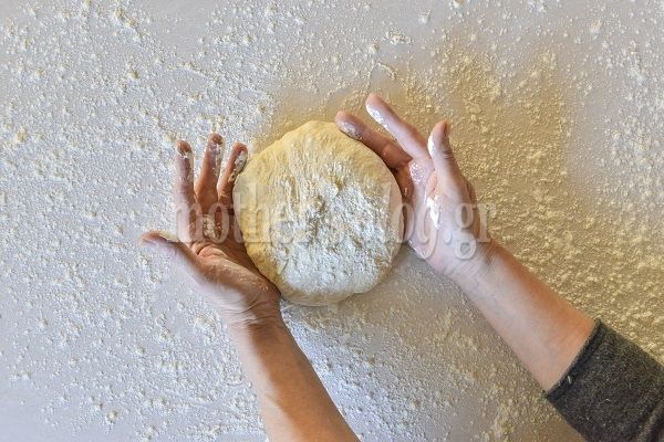 Λαχταριστό ψωμάκι με σοκολάτα και τυρί κρέμα από τον Γιώργο Γεράρδο!