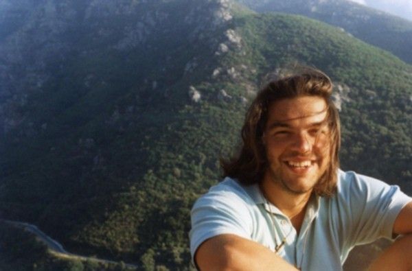 Αλέξης Τσίπρας: Σπάνιο φωτογραφικό υλικό από τη παιδική-εφηβική του ηλικία!