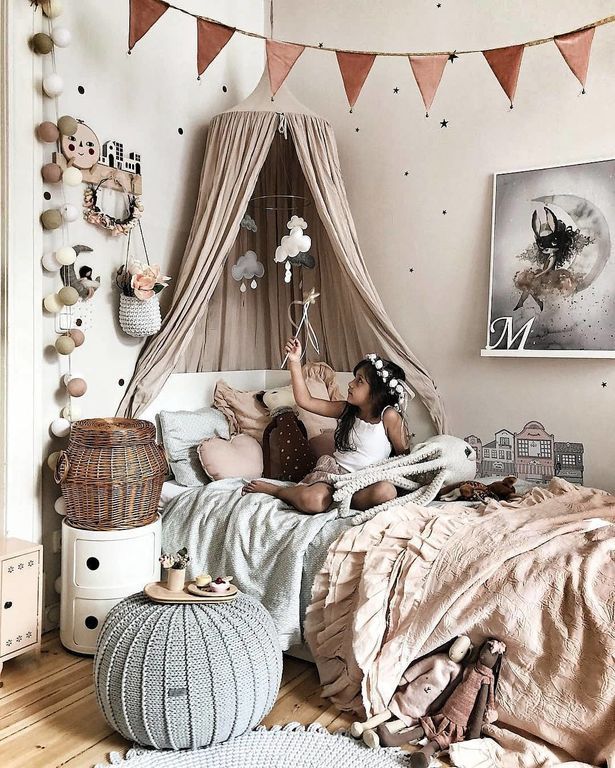 Ιδέες διακόσμησης με πουφ και μαξιλάρες στα δωμάτια