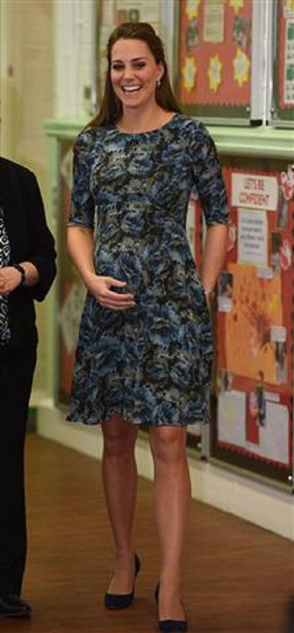 Κέιτ Μίντλεντον: Δείτε τι δώρο δέχθηκε για το γιο της από παιδάκια σε φιλανθρωπικό κάλεσμα (εικόνες)