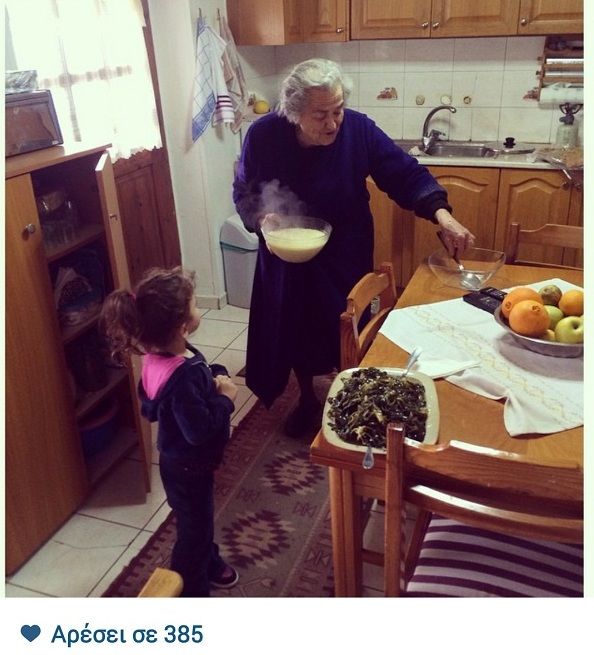 Κατερίνα Καραβάτου: Δείτε πού είναι με τη θεία της και τη μικρή Αέλια! (εικόνα)