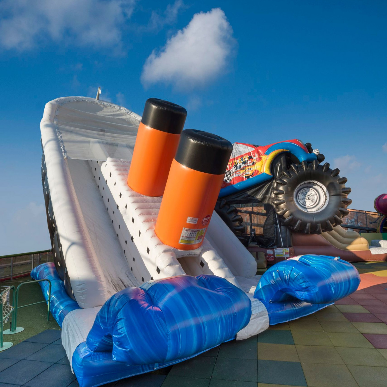 Και το Μάρτιο Kidom για ξέφρενο παιχνίδι με Allou! Day Pass μόνο με 12€!