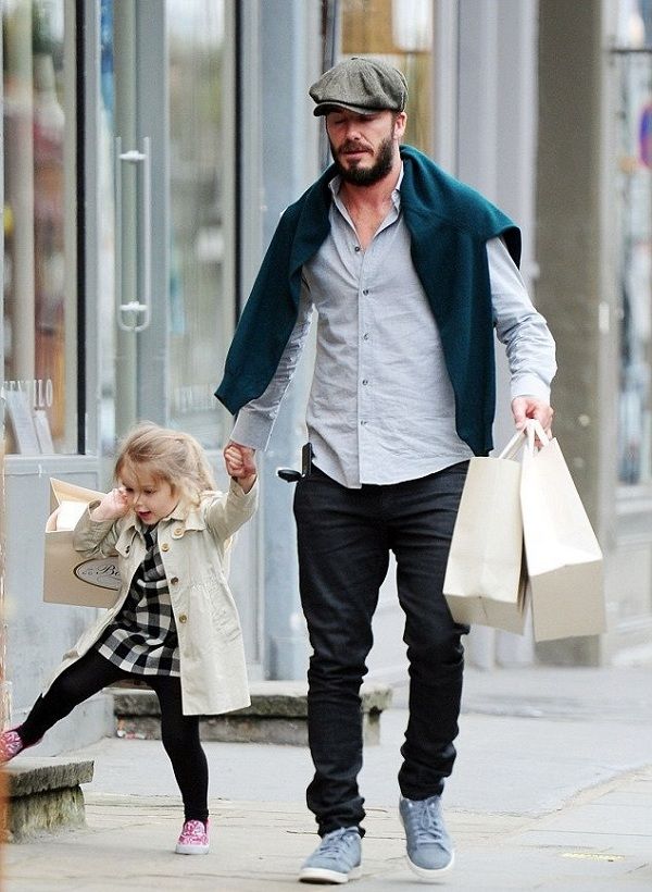 Δείτε τι κάνουν ο Ντέβιντ Μπέκαμ με την κόρη του και το διασκεδάζουν! (εικόνες)