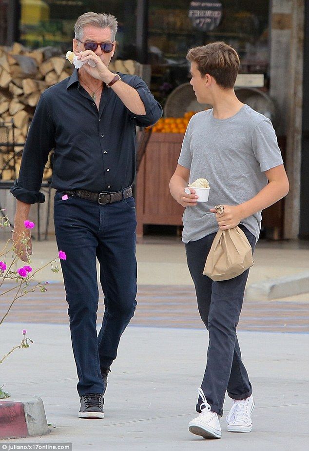 Πιρς Μπρόσναν: Δείτε για πρώτη φορά το γιο του! Του μοιάζει; (εικόνες)