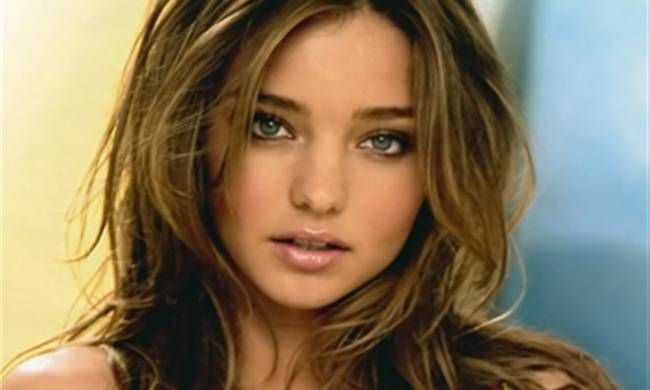 Τι ευλυγισία είναι αυτή! Είναι η ωραιότερη φωτογραφία της…(εικόνα)