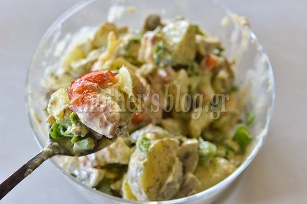 Καλοκαιρινή σαλάτα με γαρίδες, από τον Γιώργο Γεράρδο!