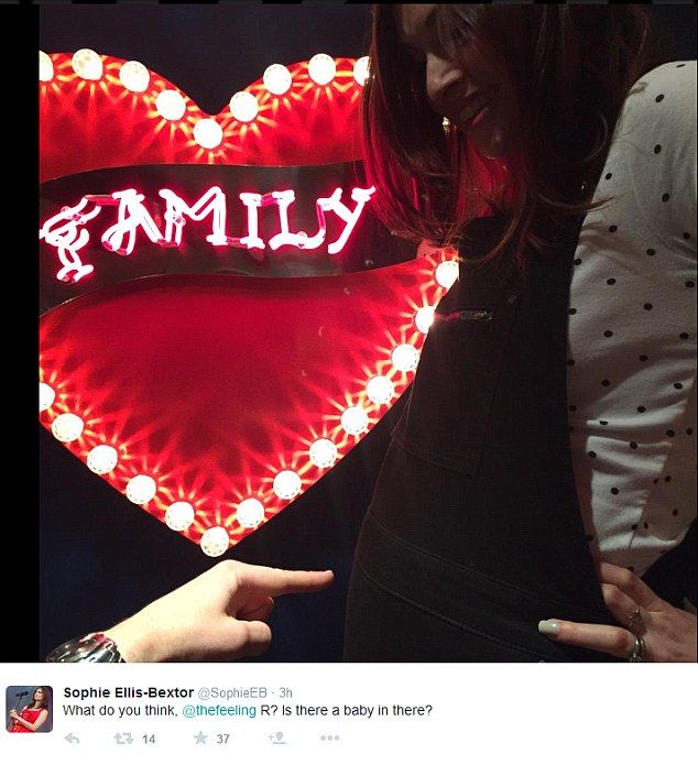 Πρωτότυπο: Ανακοίνωσε την τέταρτη εγκυμοσύνη της με αυτήν τη φωτογραφία! (εικόνα)