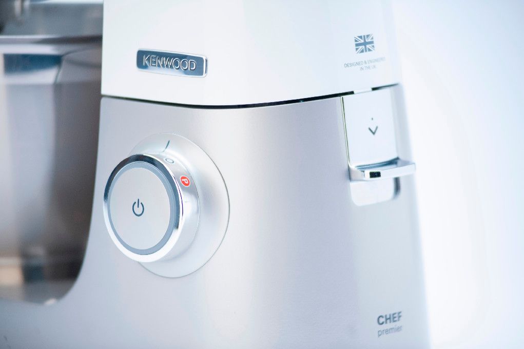 Πάρε μέρος στον διαγωνισμό της Kenwood και κέρδισε μία Κουζινομηχανή CHEF SENSE!