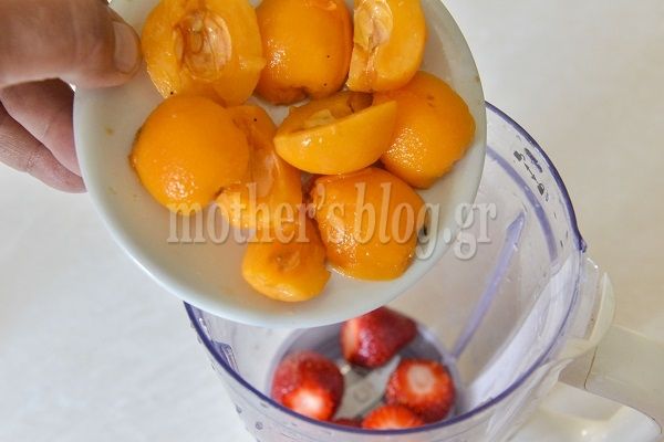 Υπέροχα, δροσιστικά και διαφορετικά smoothies από τον Γιώργο Γεράρδο!