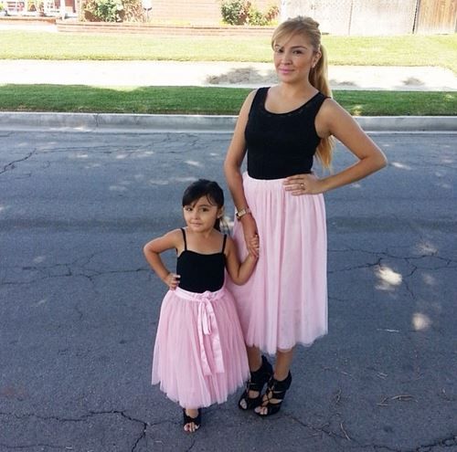 16 όμοια ντυσίματα μαμάς και κόρης που ζηλέψαμε! (εικόνες)