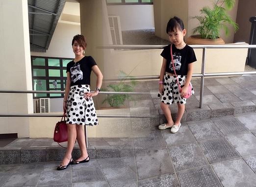 16 όμοια ντυσίματα μαμάς και κόρης που ζηλέψαμε! (εικόνες)