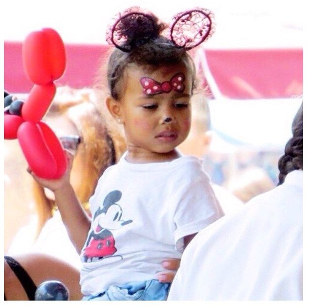 Το πάρτι στη Disneyland για τα γενέθλια της North West! (εικόνες)