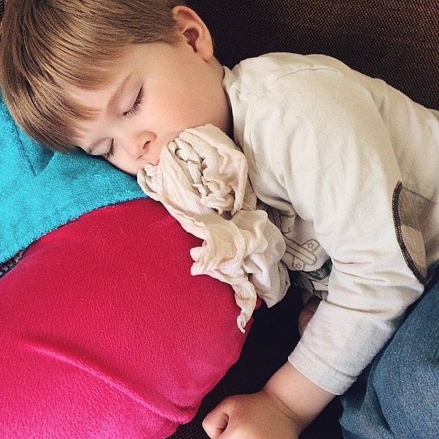 Και όμως τα παιδιά κοιμούνται όπου βρουν. 30 εικόνες το αποδεικνύουν!