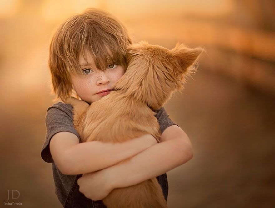 Μαμά φωτογράφισε τα παιδιά της, στις ωραιότερες φθινοπωρινές πόζες!