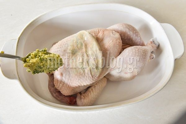 Το πιο νόστιμο κοτόπουλο φούρνου από τον Γιώργο Γεράρδο