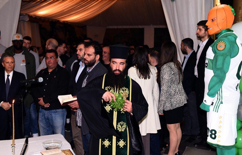 Λαμπερά ήταν τα εγκαίνια του PAO Shop στη Λεωφόρο Αλεξάνδρας