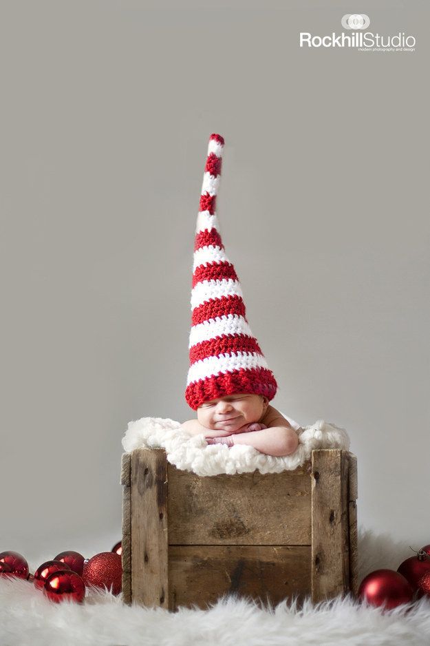 17 μοναδικές φωτογραφίες με μωράκια που ποζάρουν για πρώτη φορά ενόψει Χριστουγέννων!