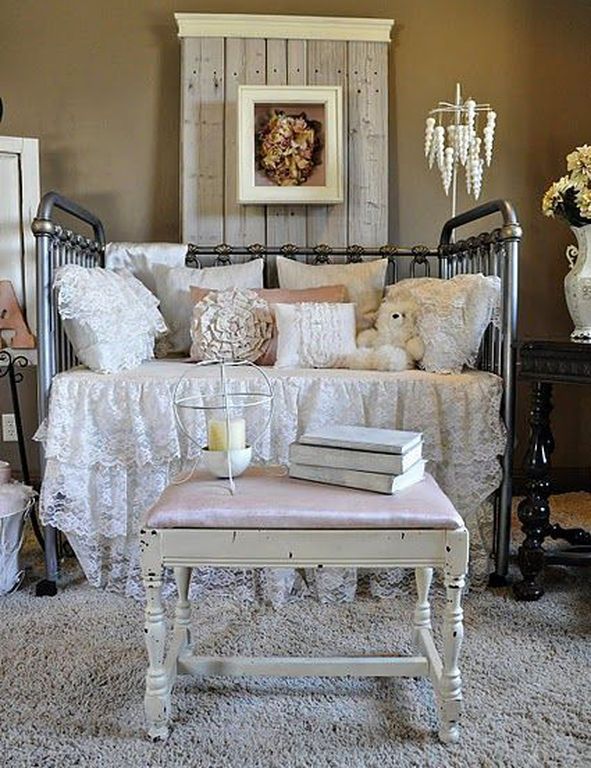 Deco: Αξιοποιήστε την κούνια του μωρού σας όταν πια δεν τη χρειάζεστε (pics)