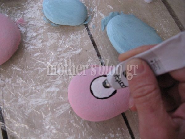 Φτιάξτε οικονομικά πασχαλινά δωράκια για τους φίλους σας! (εικόνες βήμα-βήμα)