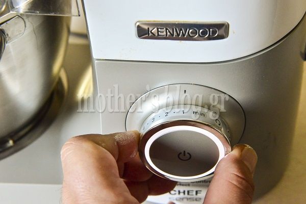 Καλοκαιρινή σούπα με καλαμπόκι από τον Γιώργο Γεράρδο