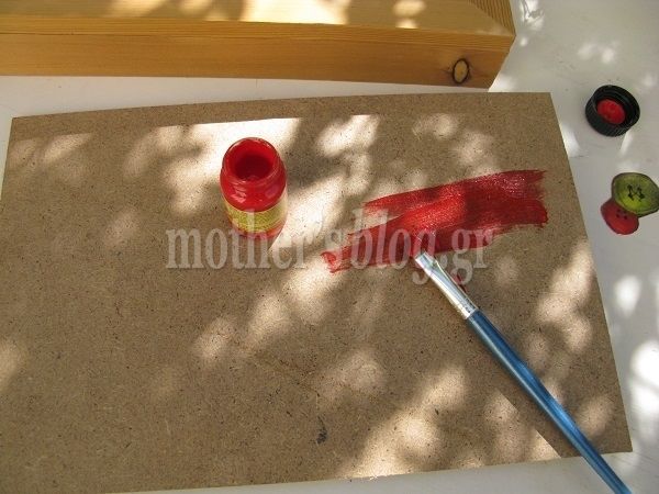 Φτιάξτε ένα ξεχωριστό κουτί για το δωμάτιο του παιδιού σας με την αγαπημένη του φιγούρα