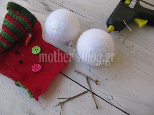 Φτιάξτε παρέα με τα παιδιά σας χιονισμένα έλατα για τις γιορτές