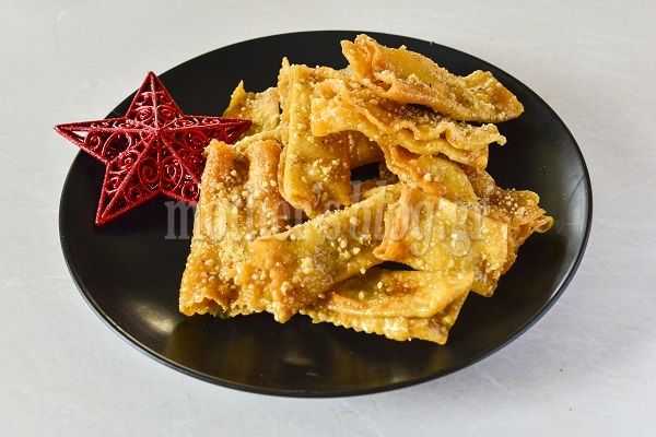 Συνταγή για παραδοσιακές δίπλες από τον Γιώργο Γεράρδο