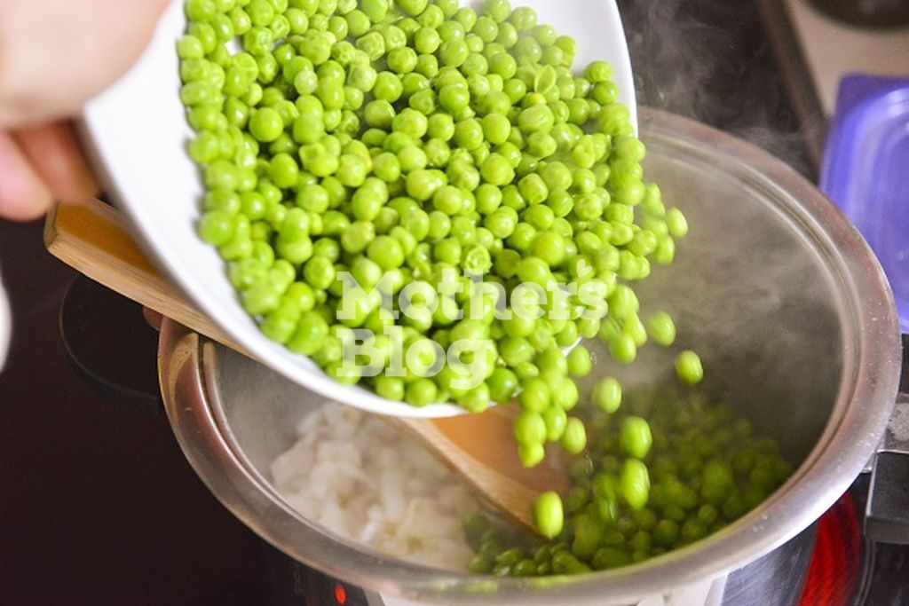 Σούπα φρέσκου αρακά με δυόσμο από τον Γιώργο Γεράρδο