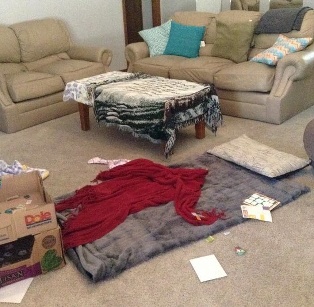 Το σαλόνι της Eva