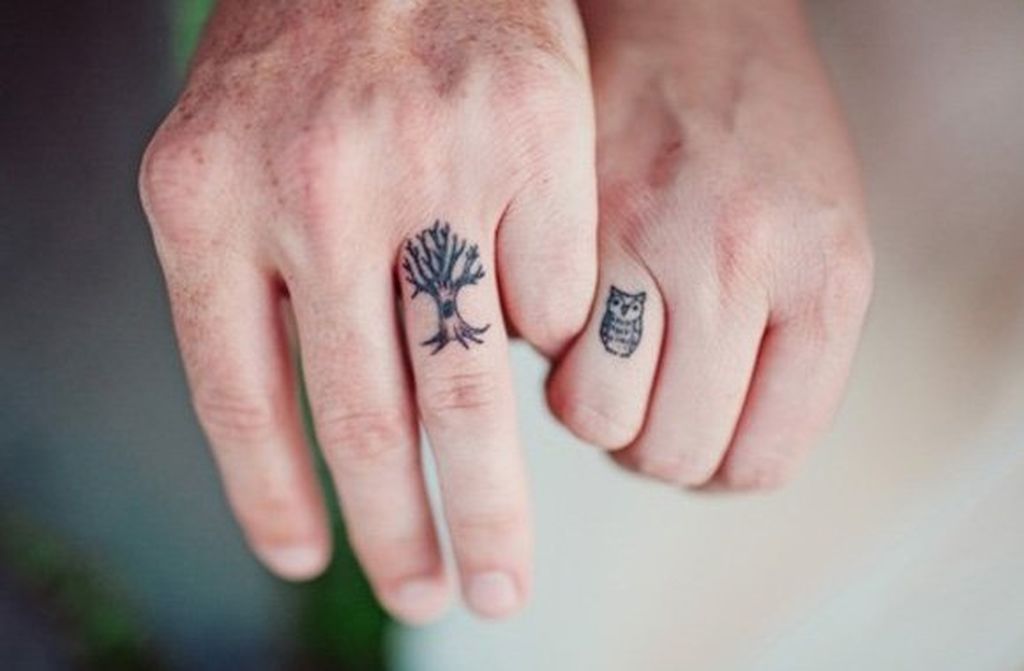 Βρήκαμε 20 υπέροχα τατουάζ για ζευγάρια. Διαλέξτε το αγαπημένο σας!