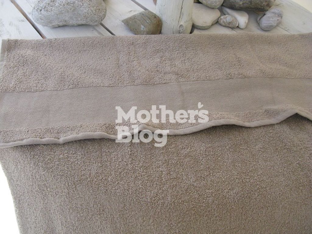 Φτιάξτε μόνη σας μια υπέροχη τσάντα παραλίας που είναι ταυτόχρονα και πετσέτα!