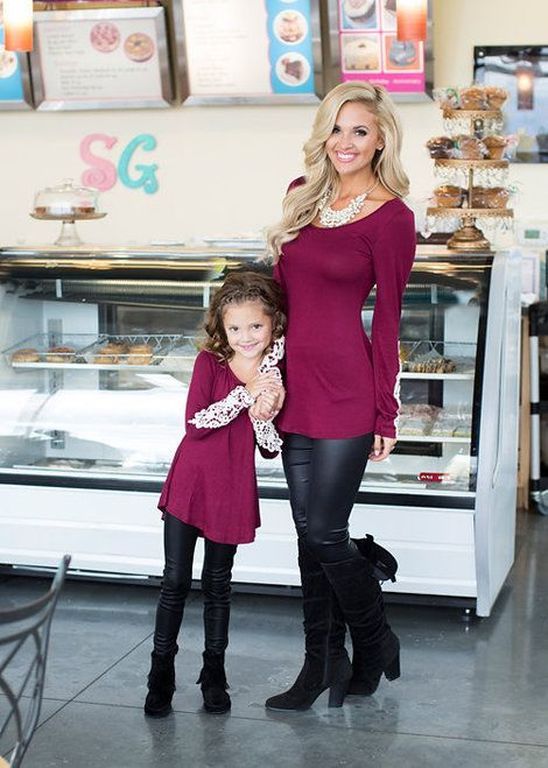 Φθινοπωρινή μόδα για μαμά και κόρη - Πάρτε ιδέες για ασορτί εμφανίσεις