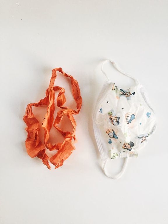 Δείτε τι έβρισκε μια μαμά καθημερινά στις τσέπες του γιου της όταν επέστρεφε από το σχολείο (pics)