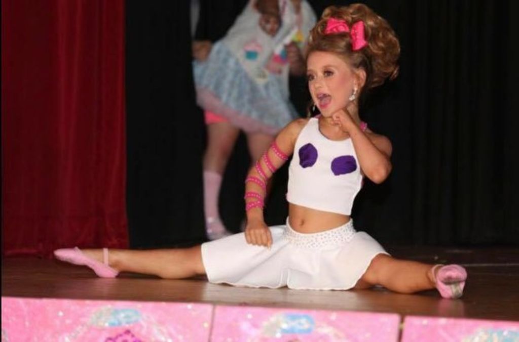 Διέθεσαν όλες τους τις οικονομίες για να συμμετέχει η 7χρονη κόρη τους σε διαγωνισμούς ομορφιάς 