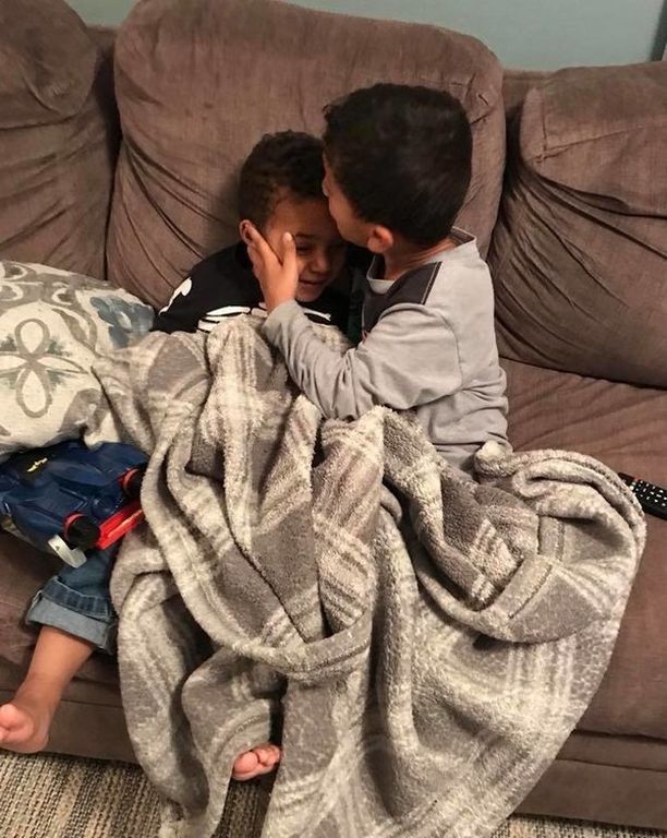 Υιοθετημένα παιδιά: 30 φωτογραφίες που αποδεικνύουν ότι η αγάπη είναι πιο σημαντική από το DNA