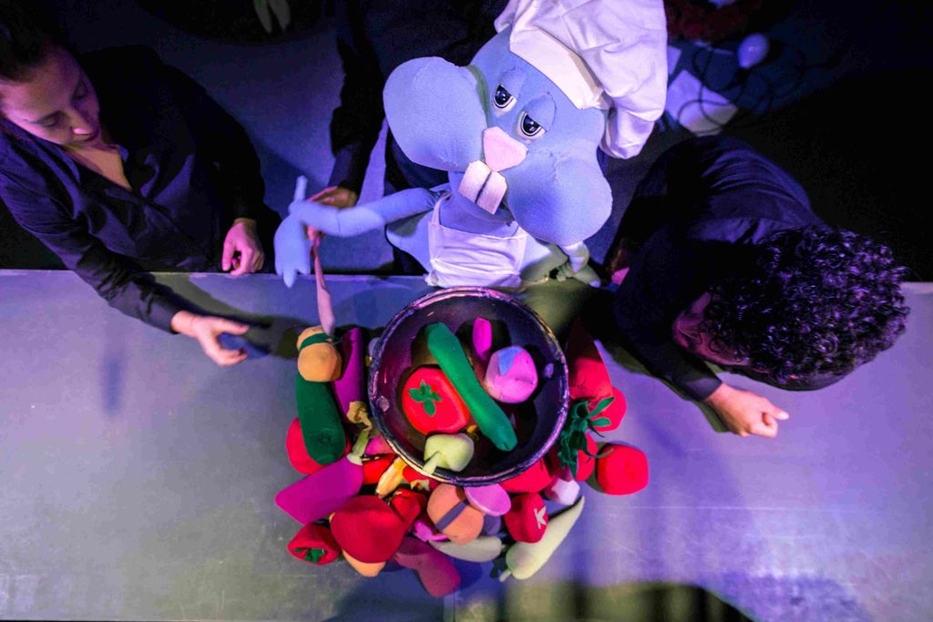 Ο «Αγησίλαγος» του Δημήτρη Μπασλάμ στον «Ελληνικό Κόσμο» - Παράταση έως τις 14 Ιανουαρίου!