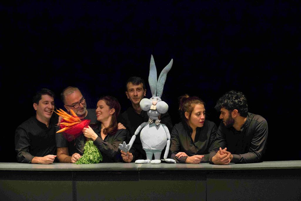 Ο «Αγησίλαγος» του Δημήτρη Μπασλάμ στον «Ελληνικό Κόσμο» - Παράταση έως τις 14 Ιανουαρίου!