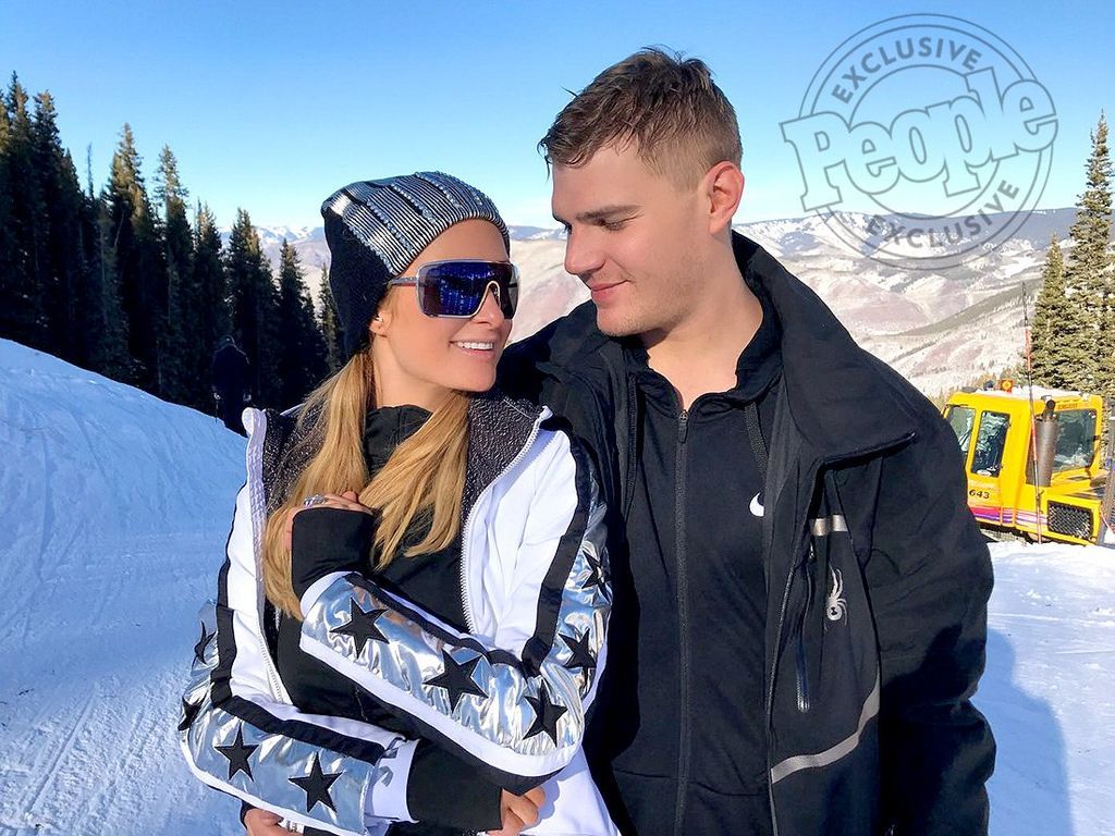 Είναι γεγονός! Αρραβωνιάστηκε και έχει γίνει πρώτη είδηση σε όλα τα διεθνή Μέσα (pics)