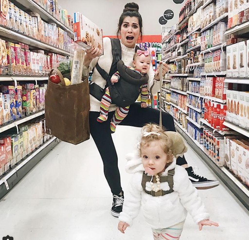 Ταυτιστήκαμε! Η καθημερινότητα μίας μαμάς με δύο μικρά παιδιά, είναι κάπως έτσι (pics)