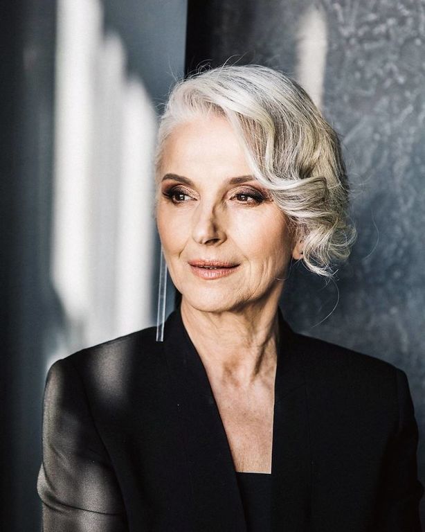 Η ομορφιά δεν έχει ηλικία. Γυναίκες άνω των 45 ετών σε ρόλο μοντέλου (pics)