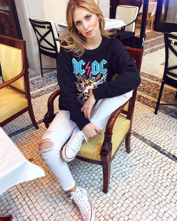 «Γεννάω 7 Απριλίου» η αποκάλυψη και οι λεπτομέρειες τη γέννηση του γιου της