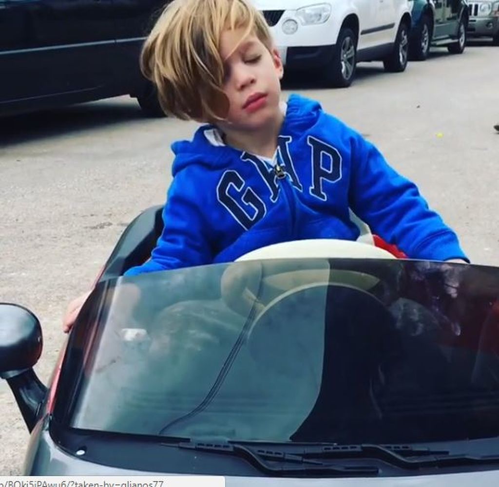 Ο γιος του Γιώργου Λιανού είναι ένας κούκλος! Θα πάθετε πλάκα με την ομοιότητά τους (pics)